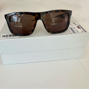New Burberry Sunglasses (never worn) OBE4458U Dark Havana